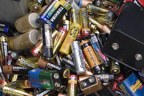 新余废弃电动车电池回收